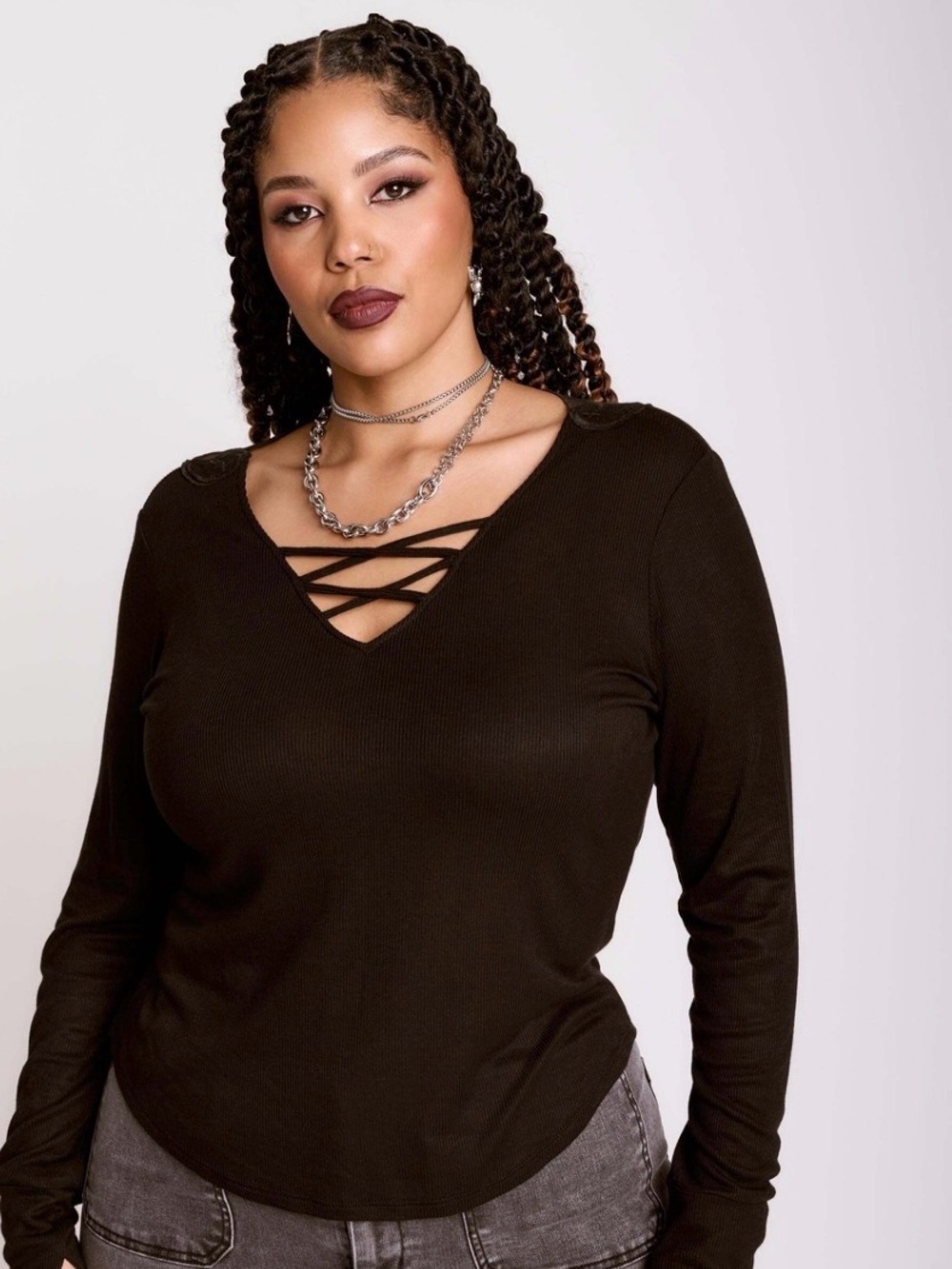 Michael Stars Black Lattice V-Neck Long Sleeve Tee